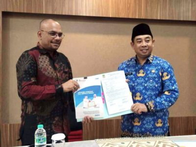 Kadisperkimtan Kabupaten Bekasi Nurchaidir saat alih tugas di Hotel Sunerra AnteroJababeka, Jalan Benyamin Sueb, Kecamatan Cikarang Utara, Kamis (17/3).