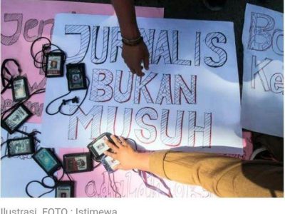 Ketua DPD Persatuan Wartawan Online (IWO) Kabupaten Bogor, Yudhi Kurniawan mengecam pelarangan wartawan yang hendak mengambil foto saat rekapitulasi suara Pemilihan Kepala Desa (Pilkades