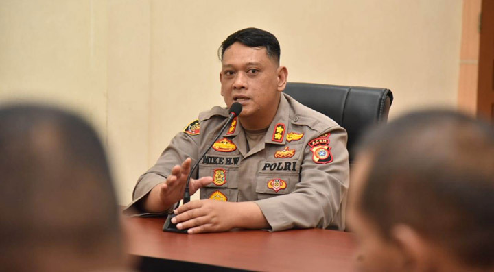 Kapolres Bireuen, AKBP Mike Hardy Wirapraja, S.I.K., M.H. Ia memastikan jalur lintas wilayah Kabupaten Bireuen aman dan lancar dilalui pemudik