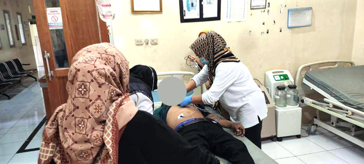 Seorang pria meninggal dunia saat dalam perjalanan menuju lokasi wisata di Kecamatan Sukamakmur, Kabupaten Bogor, Jawa Barat, Rabu, 26 April 2023