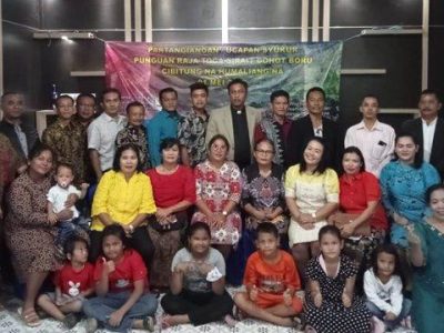 Foto Bersama Perkumpulan Toga Sirait dan Boru Cibitung Sekitarnya, Senin (1/5/2023
