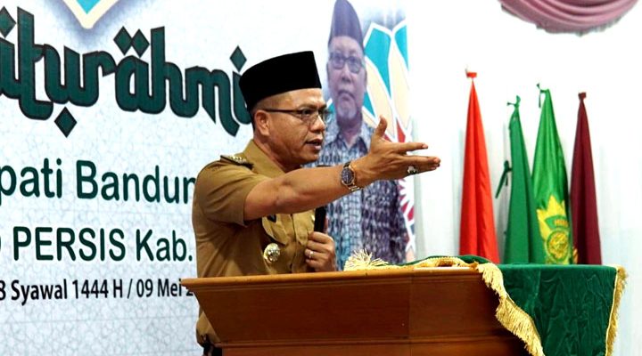 Bupati Bandung, Dr. H.M. Dadang Supriatna melaksanakan silaturahmi dengan Pimpinan Daerah Persatuan Islam (PD Persis) Kabupaten Bandung di Kantor PD Persis
