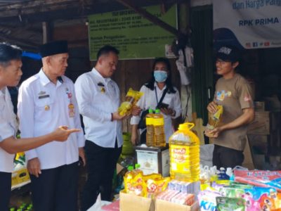 Jelang Hari Raya Idul Adha 1444 H, Pemerintah Kabupaten Lampung Utara bersama Forkopimda melakukan Inspeksi Mendakak (Sidak) ke pasar Central dan Pasar Pagi Kotabumi, Kamis (22/06/2023).