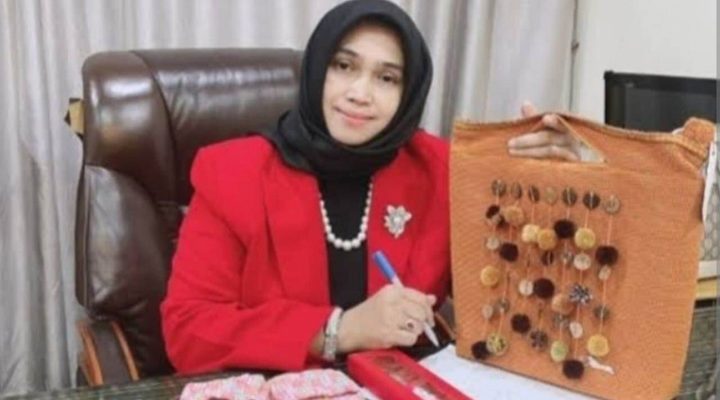 Pengusaha sukses nasional asal Aceh, Dr. (Cn) Hj. Rizayati SH., MM.
