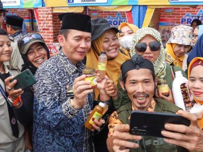 Kabupaten Bekasi menjadi tuan rumah rangkaian kegiatan puncak acara Hari Koperasi Nasional ke-76 Tingkat Provinsi Jawa Barat, yang digelar di Central Park Meikarta