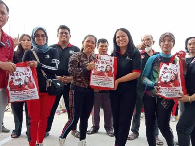 Christin Novalia Simanjuntak Foundation mengadakan bazar sembako murah sebagai bentuk ucapan syukur serta menjalin tali silahturahmi bersama masyarakat di Kabupaten Bekasi