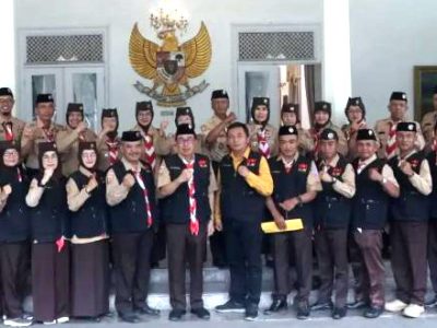 Sekretaris Daerah (Sekda) Kabupaten Sukabumi, Ade Suryaman SH., MM., selaku Ketua Kwarcab Kabupaten Sukabumi secara resmi melepas Kontingen Kwarcab Sukabumi untuk mengikuti Karang Pamitran Tingkat Nasional 2023