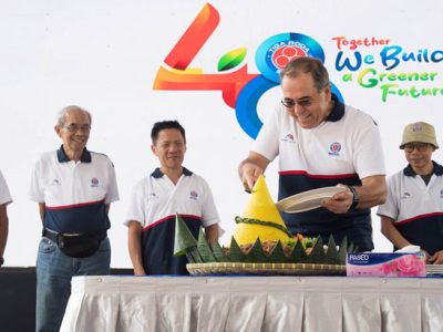 PT. Indocement Tunggal Prakarsa Tbk. (Indocement), produsen Semen Tiga Roda dan Semen Rajawali genap berusia 48 tahun