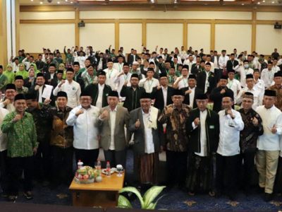 Foto bersama usai Musyawarah Kerja Cabang II PCNU Kabupaten Bekasi Tahun 2023, di Hotel Sahid Jaya Lippo Cikarang, Sabtu (19/08/2023).