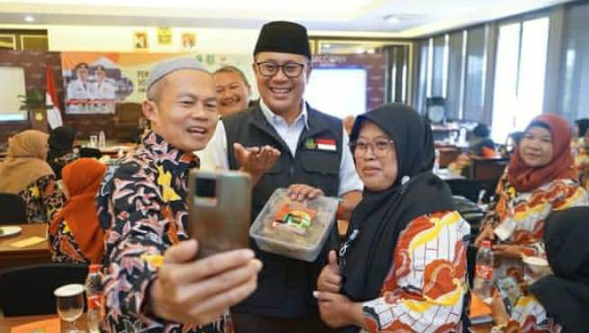 Pembukaan kegiatan Pendidikan dan Pelatihan Vokasi berbasis Ekonomi Digital Angkatan VII bagi Pelaku UMKM Kota Sukabumi digelar di Hotel Balcony Sukabumi