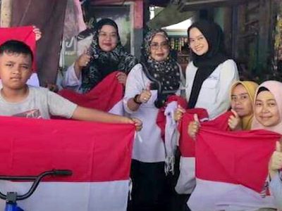 Gerakan Pembagian Bendera Merah Putih Perumdam TJM