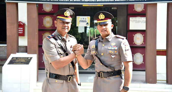 AKP Yozana Fajri Sidik, AF, S.I.K., menjabat Kasat Lantas Polres Bireuen menggantikan Iptu Irwansyah, S.Sos., yang pindah tugas ke Polres Pidie