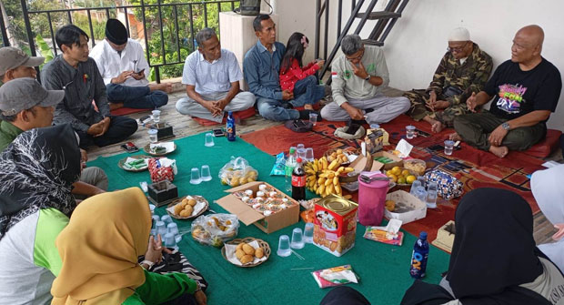 YS2N Gelar Halal Bihalal, Serukan Menangani Persoalan Sampah