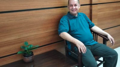 Ketua Umum Solidaritas Pemersatu Bangsa Indonesia (SPBI) Dr. Iswadi, M.Pd