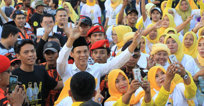 Foto dokumentasi Jaro Ade beberapa tahun lalu