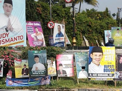 Sejumlah baliho Pilkada Serentak 2024 mulai bertebaran di Kabupaten Bogor