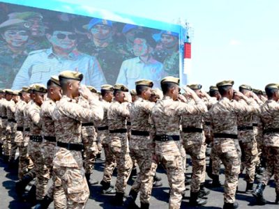 IPDN menerjunkan 499 orang Praja pada Upacara Gelar Pasukan Operasional dan Kehormatan Militer di Pusdiklat Kopassus, Batu Jajar, Kabupaten Bandung Barat. (Foto: Istimewa)
