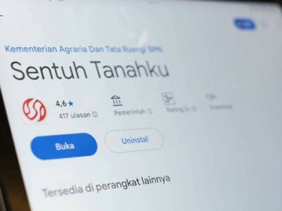 Apilkasi Sentuh Tanahku. Masyarakat bisa cek alur balik nama dari Sentuh Tanahku, mulai dari syarat dokumen yang perlu disiapkan hingga tarif layanan peralihan hak