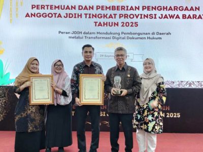 Jaringan Dokumentasi dan Informasi Hukum (JDIH) Kabupaten Bogor berhasil meraih dua penghargaan bergengsi pada ajang Pertemuan dan Penghargaan JDIH Tingkat Provinsi Jawa Barat Tahun 2025