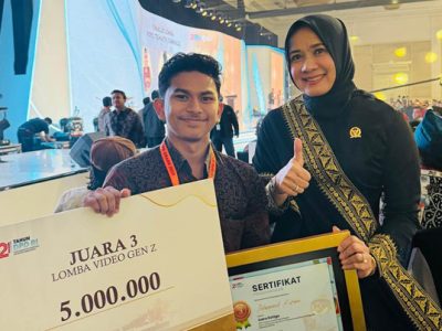 Khwanul Kiram Bawarith (kiri) dan senator asal Aceh Darwati A. Gani (kanan)