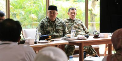 Bupati Bogor, Rudy Susmanto bersama Forkopimda dan jajaran Pemerintah Kabupaten Bogor melaksanakan rapat persiapan penanaman vegetasi serentak serta pembahasan Program Koperasi Desa Merah Putih
