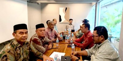 Temui IKSAS Banda Aceh, Bupati Aceh Selatan Terima Aspirasi Tolak Perusahaan Tambang di Samadua