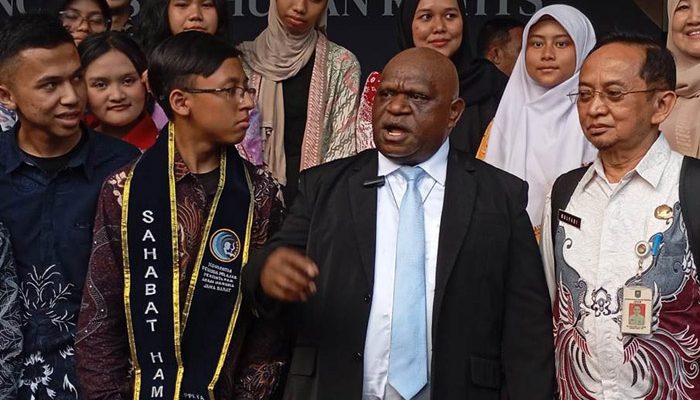 Menteri Hak Asasi Manusia, Natalius Pigai