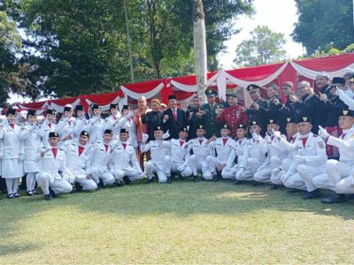 Porkopimcam Caringin Gelar Upacara HUT Kemerdekaan Republik Indonesia ke-81 di Kinasih