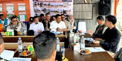 Wapres RI, Gibran Rakabuming mengarahkan jajaran Forkopimda dan pemerintah pusat untuk memprioritaskan penangangan tanggap darurat terkait bencana di Solok