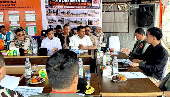 Wapres RI, Gibran Rakabuming mengarahkan jajaran Forkopimda dan pemerintah pusat untuk memprioritaskan penangangan tanggap darurat terkait bencana di Solok