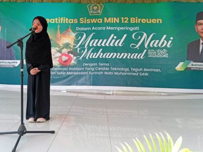 Peringati Maulid Nabi Muhammad SAW, Kepsek MIN 12 Bireuen Santuni 33 Anak Yatim