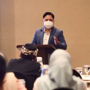 Ketua Komisi I DPRD Kota Bandung, Radea Respati Paramudhita, dalam kegiatan Sosialisasi Kesehatan Mental (Mental Health), di Hotel Grandia Bandung, Kamis, 15 Oktober 2026. (Dok. Humpro DPRD Kota Bandung)