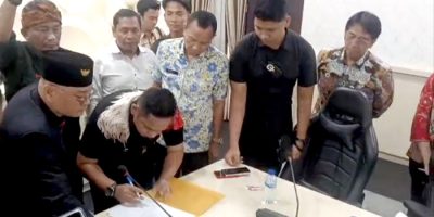 Wartawan Bekasi Gelar Aksi Damai, Menuntut Tiga Poin Terkait Sikap Kadis LH