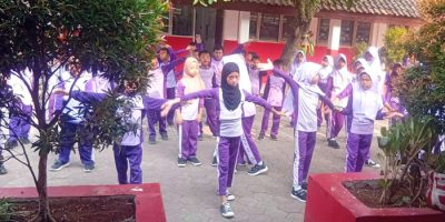 Budayakan Hidup Sehat, SDN Cicadas 05 Gunung Putri Gelar Senam Rutin