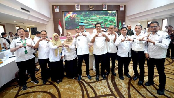 Wali Kota Sukabumi Hadiri Rakor Bersama Gubernur Jawa Barat