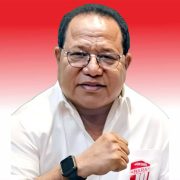 Ketua Umum DPP Barisan Relawan Jalan Perubahan (BaraJP), Willem Frans Ansanay (tengah)