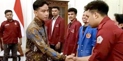 Temui Mahasiswa di Istana Wapres, Gibran Dorong Penguatan SDM Digital dan Pemerataan Guru